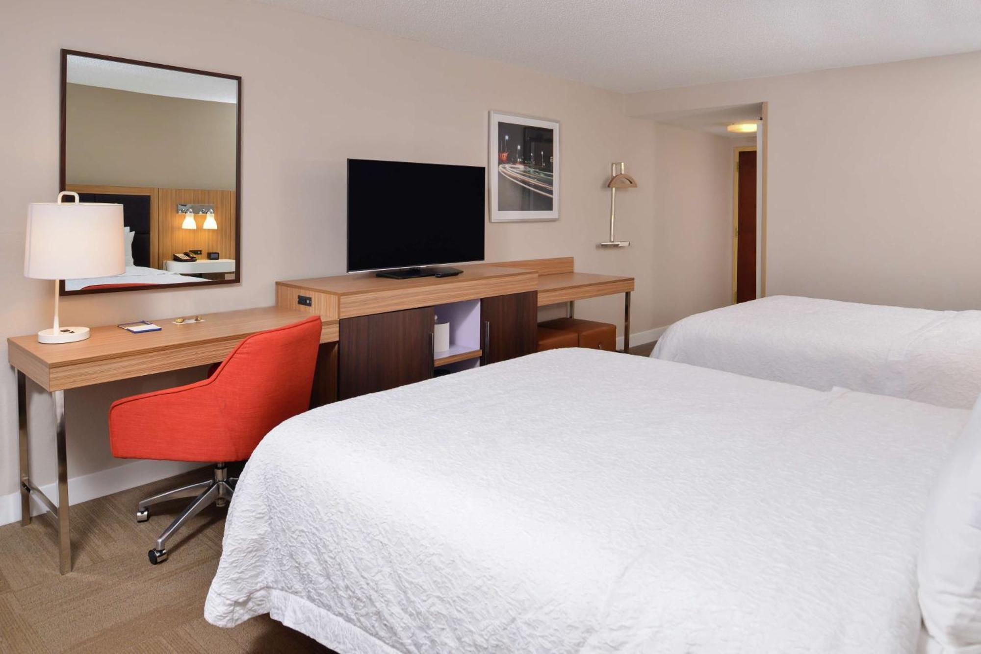 Hampton Inn Greensboro East / Mcleansville Екстериор снимка